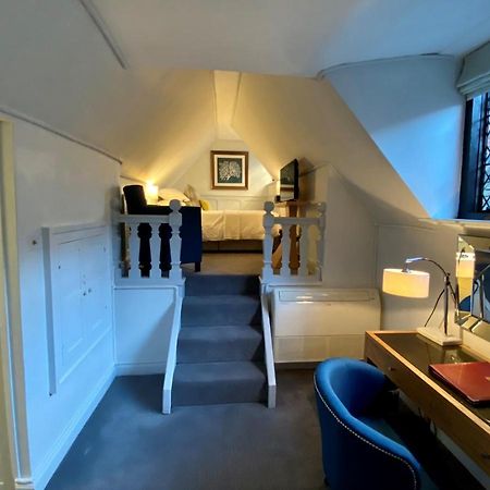 Hotel Great Fosters - Near Windsor Egham Zewnętrze zdjęcie