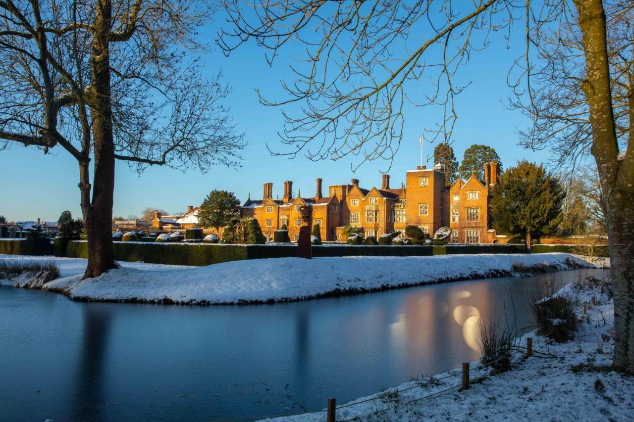 Hotel Great Fosters - Near Windsor Egham Zewnętrze zdjęcie